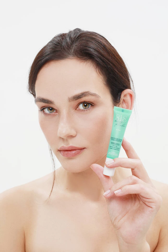 Корректирующее средство точечного нанесения для чувствительной кожи